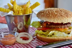 Fast Food - Nährboden für Pilzerkrankungen