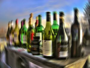 Alkoholmissbrauch ist ein möglicher Auslöser für Polyneuropathie